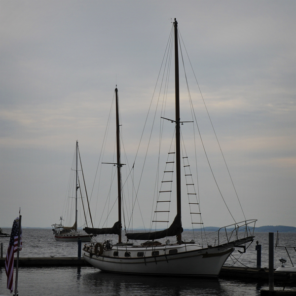 3_essex_marina_schooner.jpg