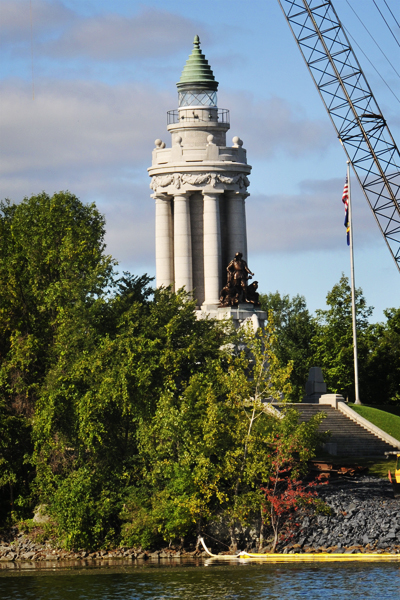 9b_champlain_monument_lighthouse.jpg